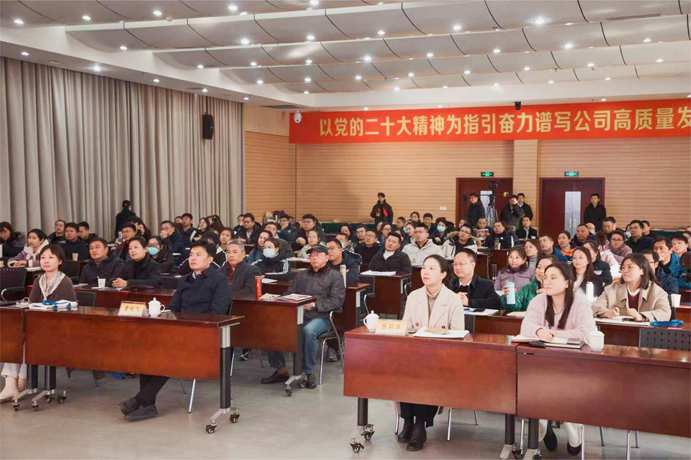 图片3观众席照片.jpg